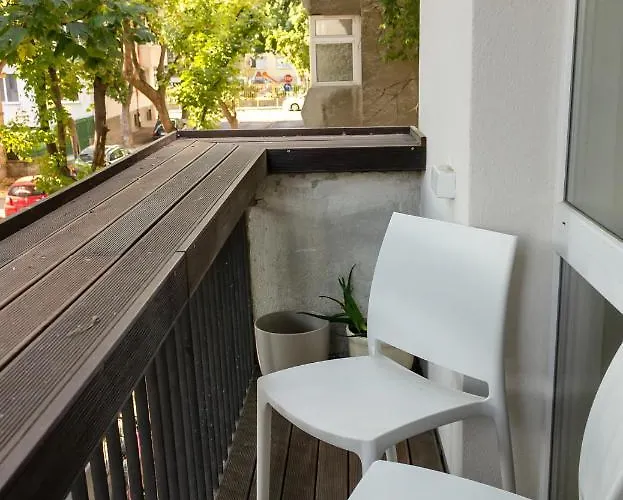 Bright & Spacious 1bd With A Charming Balcony By Flat Mаnager דירה *