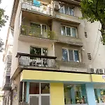 Daire Bright & Spacious 1bd With A Charming Balcony By Flat Mаnager Varna