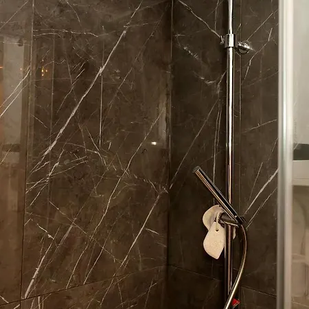 Bright & Spacious 1bd With A Charming Balcony By Flat Mаnager Appartement